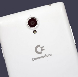 Commodore PET-smartphone brengt jaren 80 terug