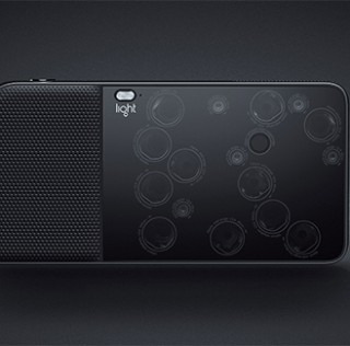 Light L16 camera heeft 16 lensen omdat meer nu eenmaal beter is