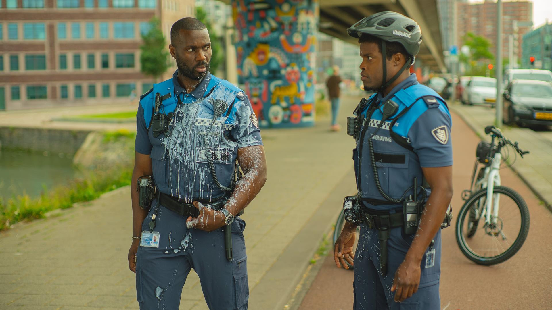 Netflix kondigt releasedatum aan van komediefilm Bad Boa’s met Jandino Asporaat