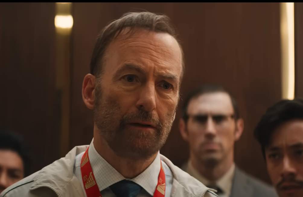 Bob Odenkirk als Hutch