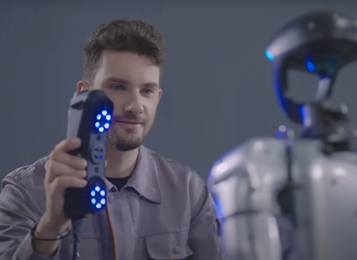 Sermoon S1 gebruikt op een robot.