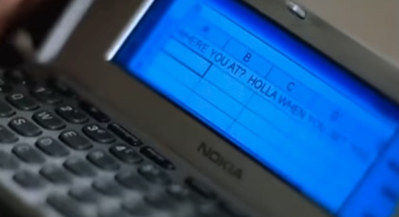Oldscool tech: Kelly Rowland ‘sms’te’ in Excel en dacht dat niemand het zou merken