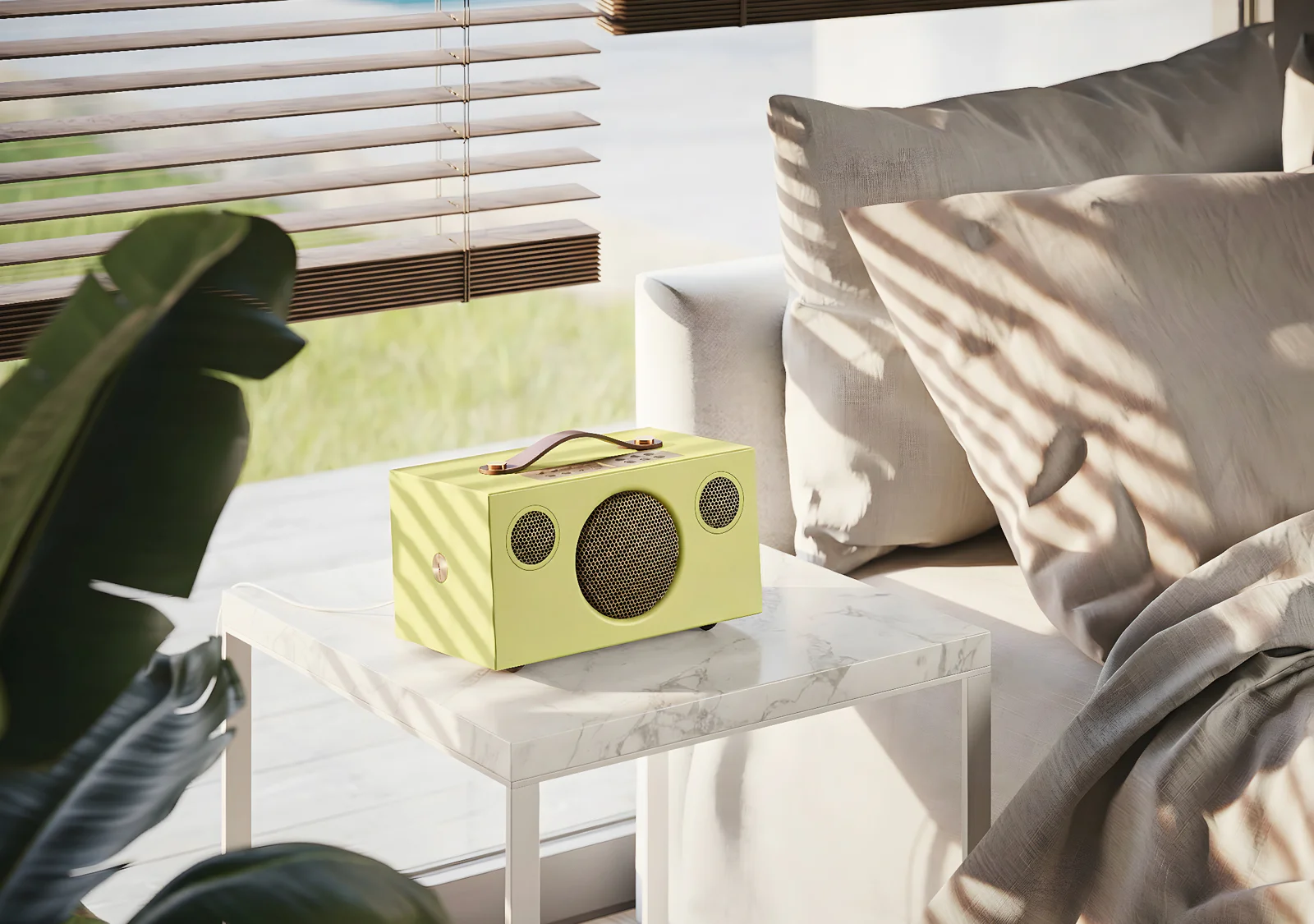 Audio Pro C5 in het geel.